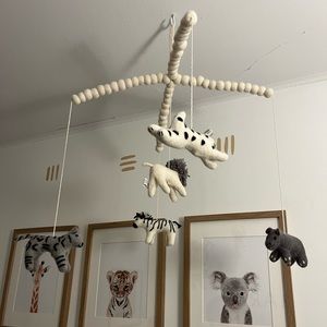 Pottery Barn Kids Safari Animals Felted Mobile Nursery Decor
